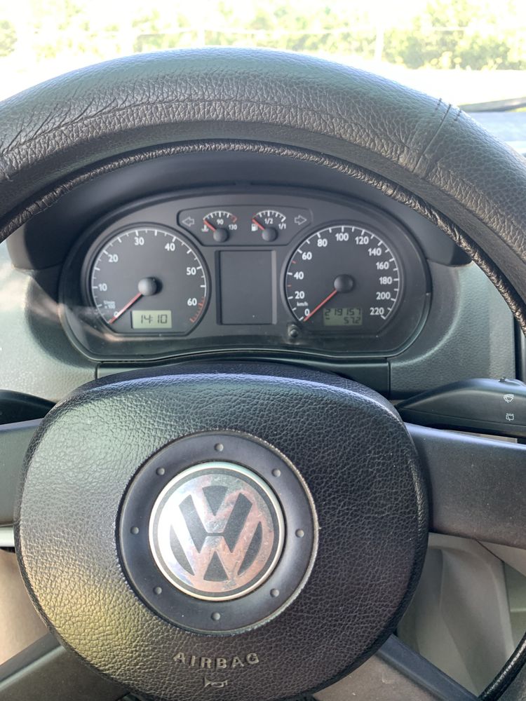 Volkswagen polo 4