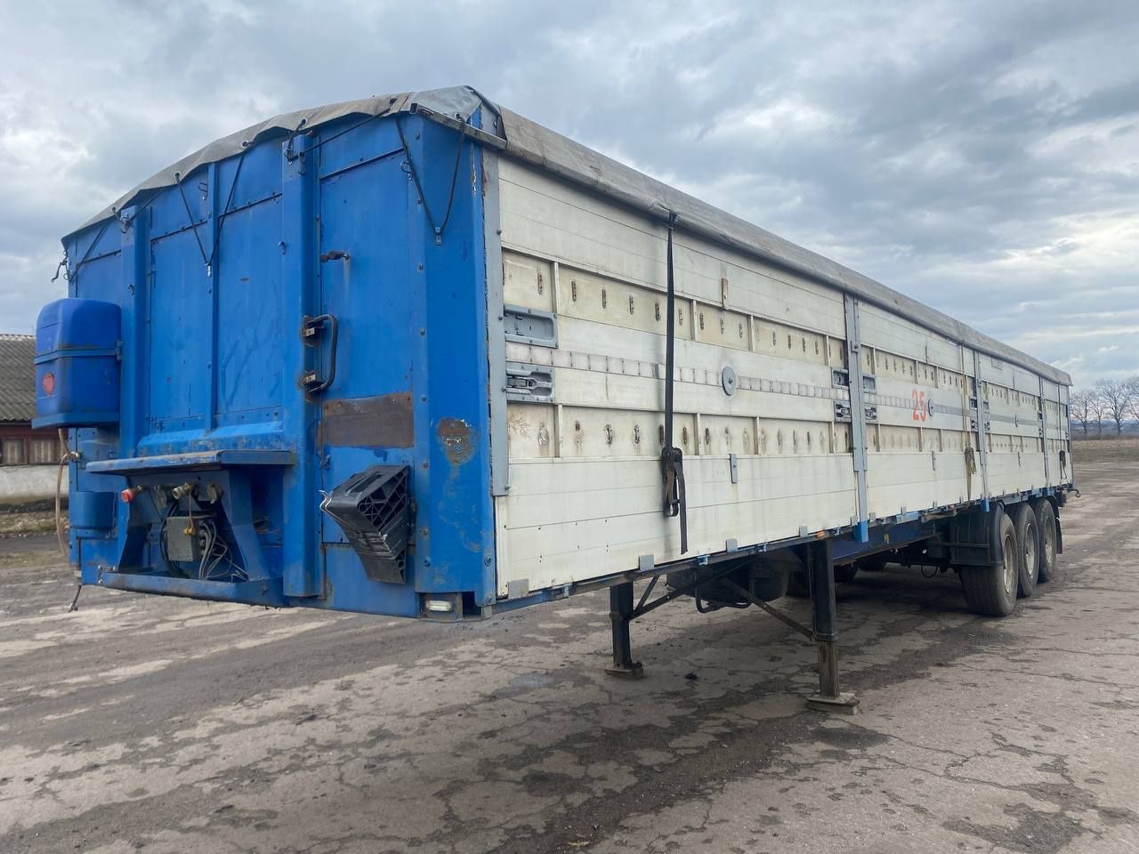 Продам полуприцеп зерновоз Krone SDP 24
