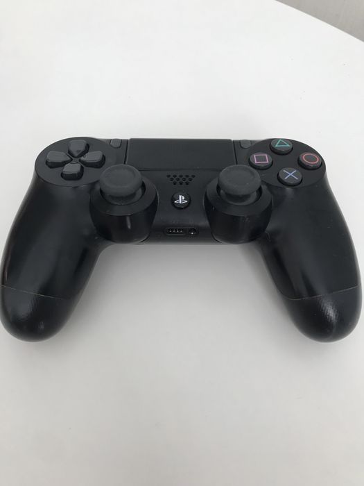 Приставка Sony PS4 Pro
