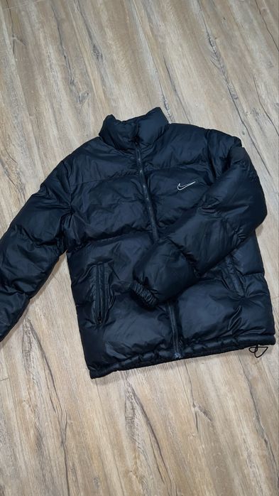 Пуховик NIKE без капешона