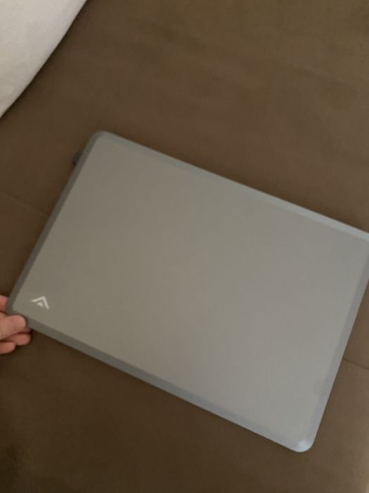 Ноутбук ультробук Vizio CT-14