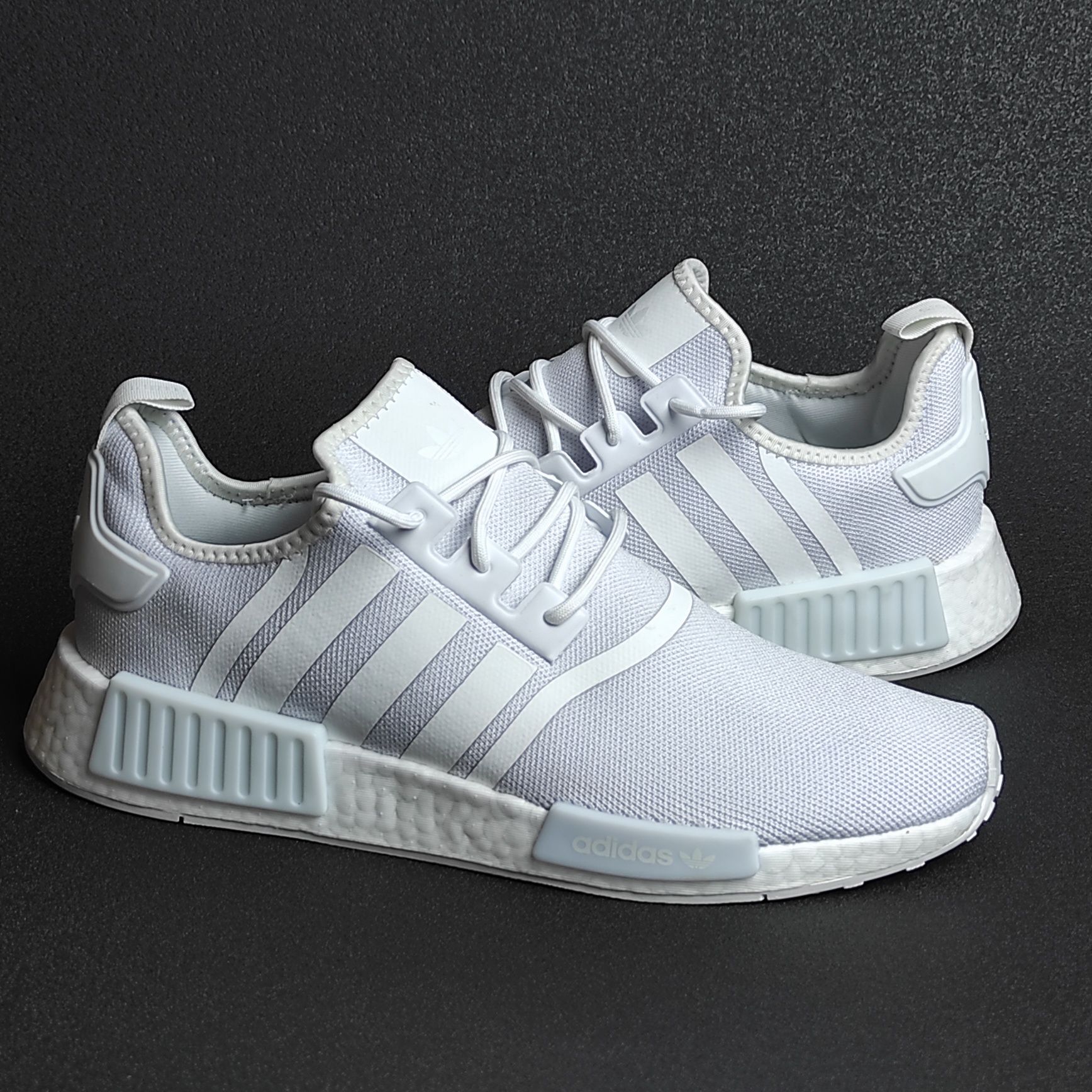 Оригінальні кросівки для бігу Adidas NMD_R1 GZ9259 ОРИГІНАЛ 44.5/45 р