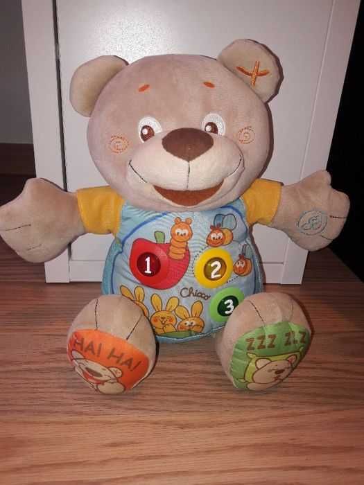 Brinquedos bebé CHICCO - Quinta Interativa e Urso Falante