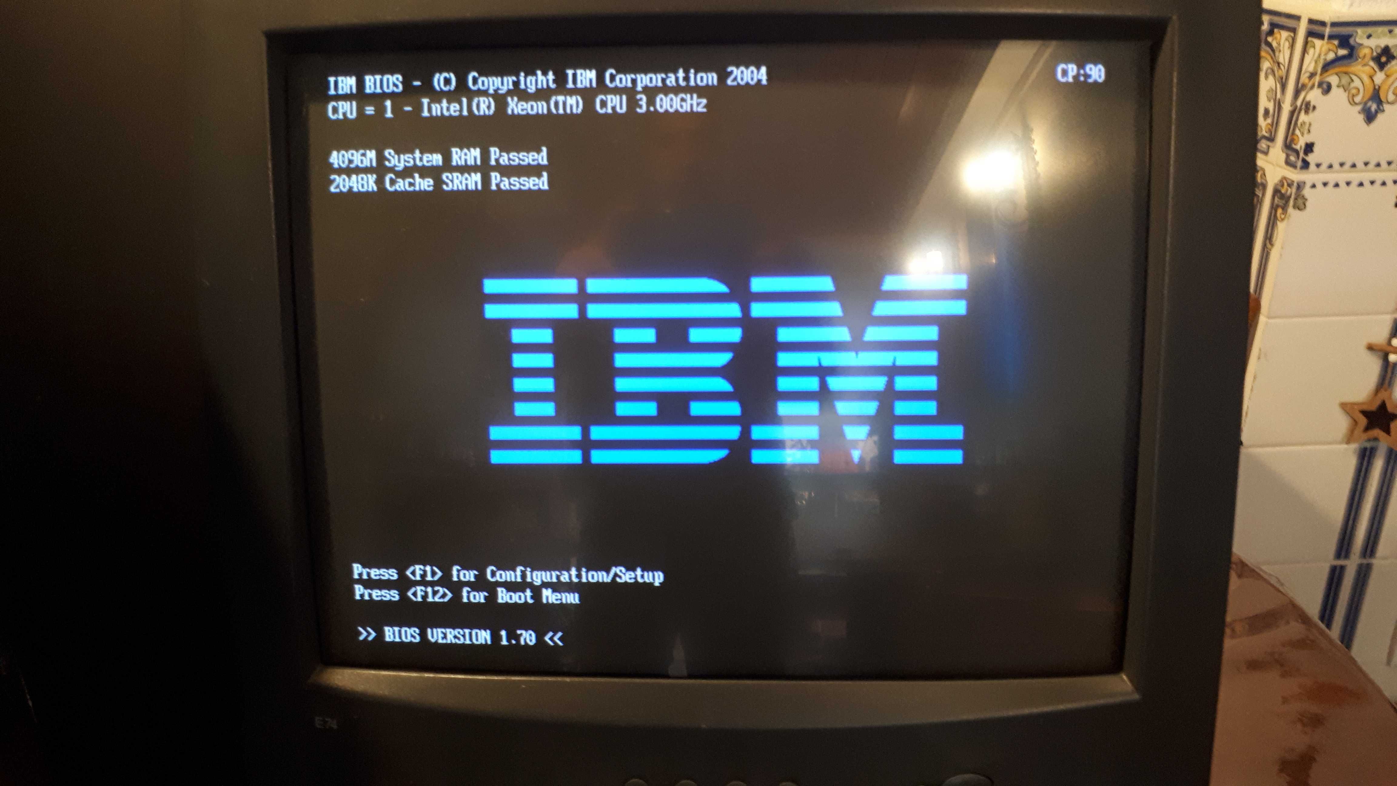 Servidor IBM eServer xSeries 226