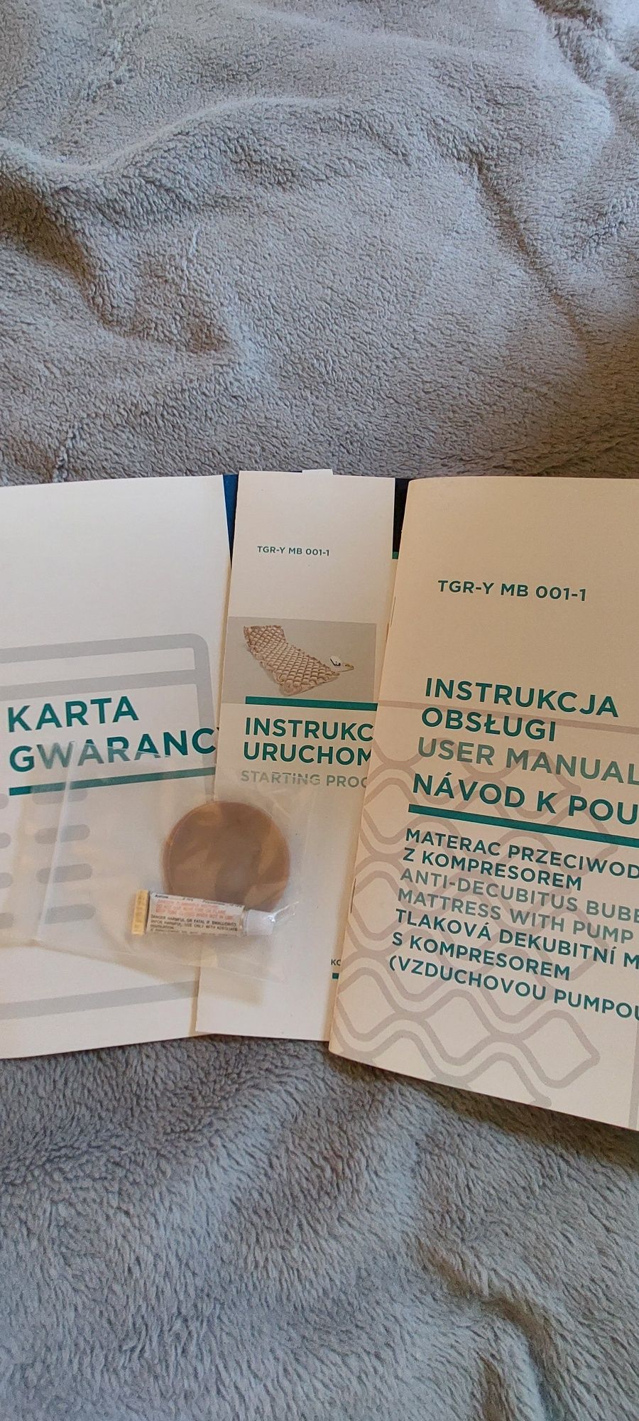 Materac przeciwidleżynowy z kompresorem,  z gwarancją