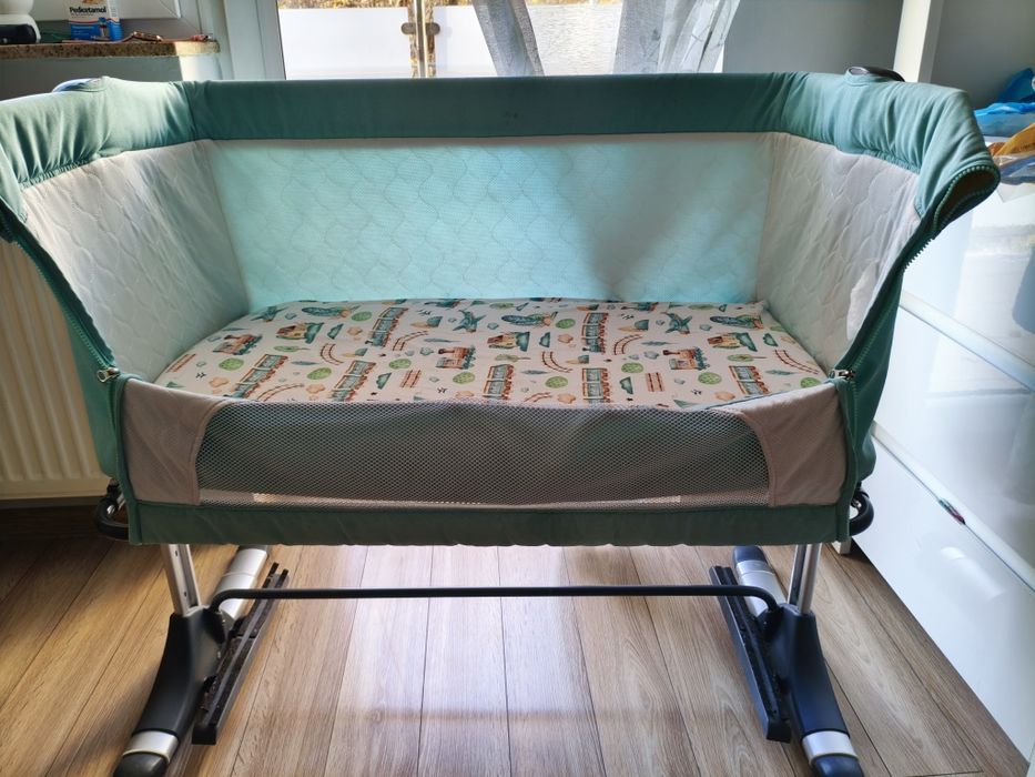 Dostawką z funkcją kołyski Milly Mally