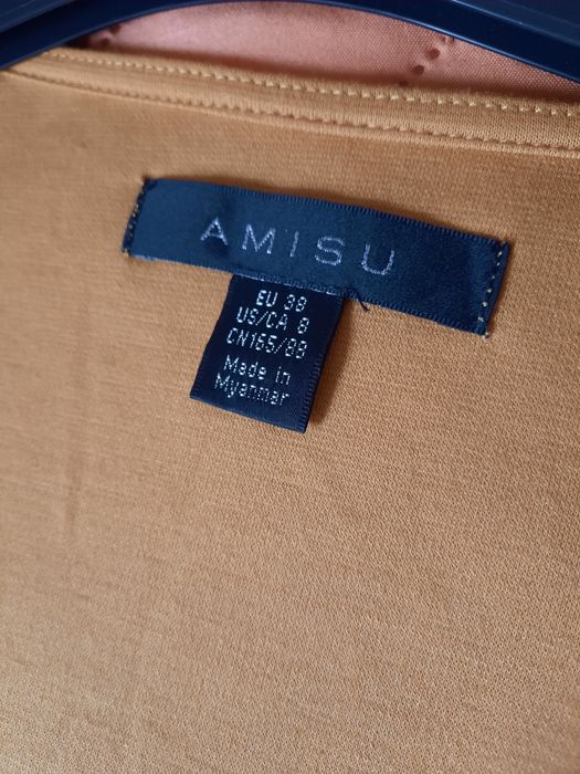 Sukienka Firmy Amisu