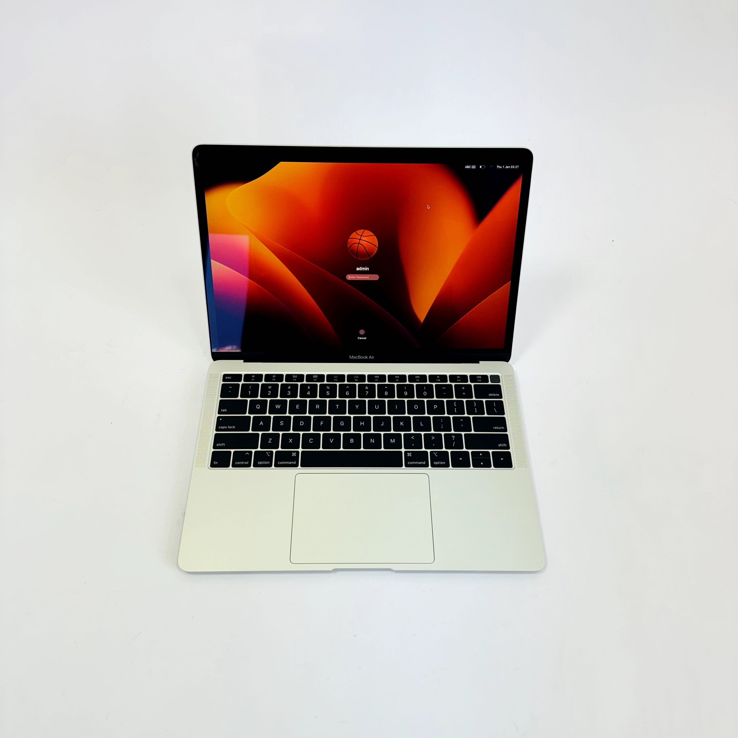 MacBook Air 13' 2019 i5 8/256 Silver