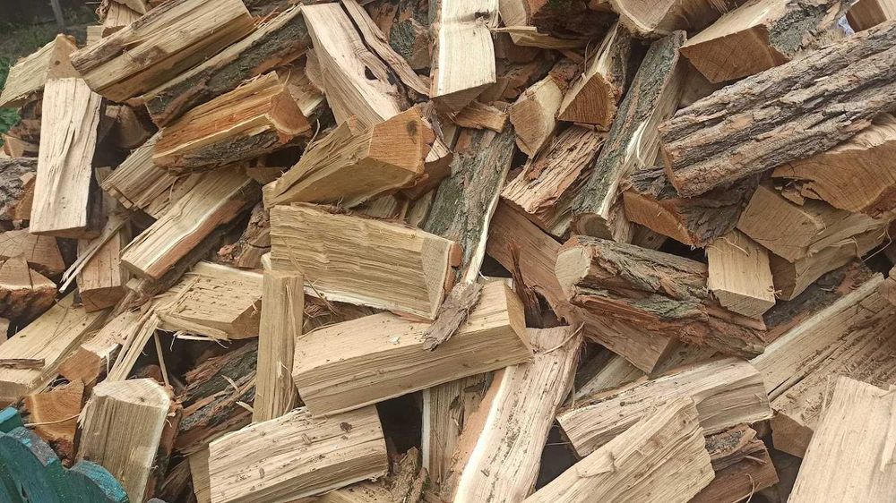 Дрова колотые рубаные метровки акация дуб береза Николаев