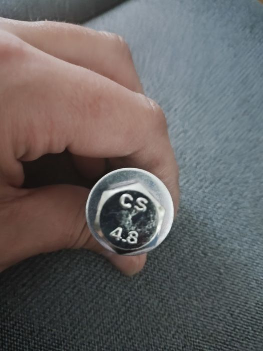 Sprzedam kotwy montażowe