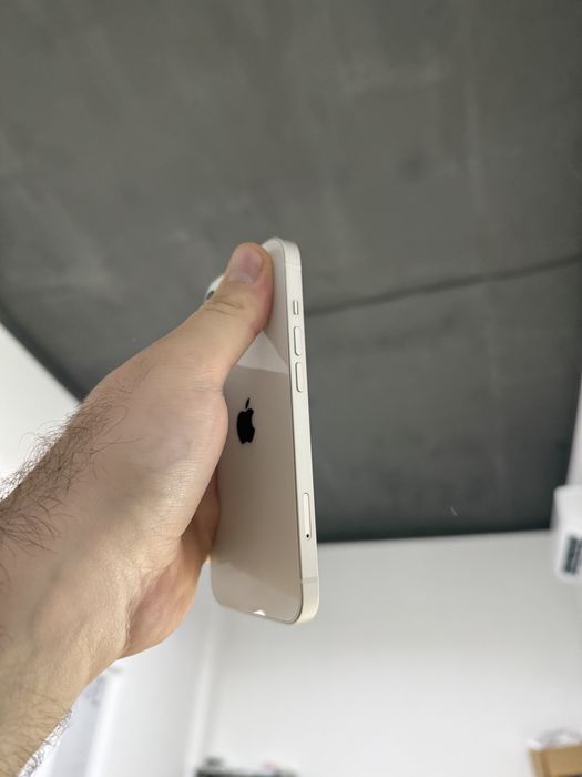 Apple iphone 13 256 gb білий як новий айфон 13
