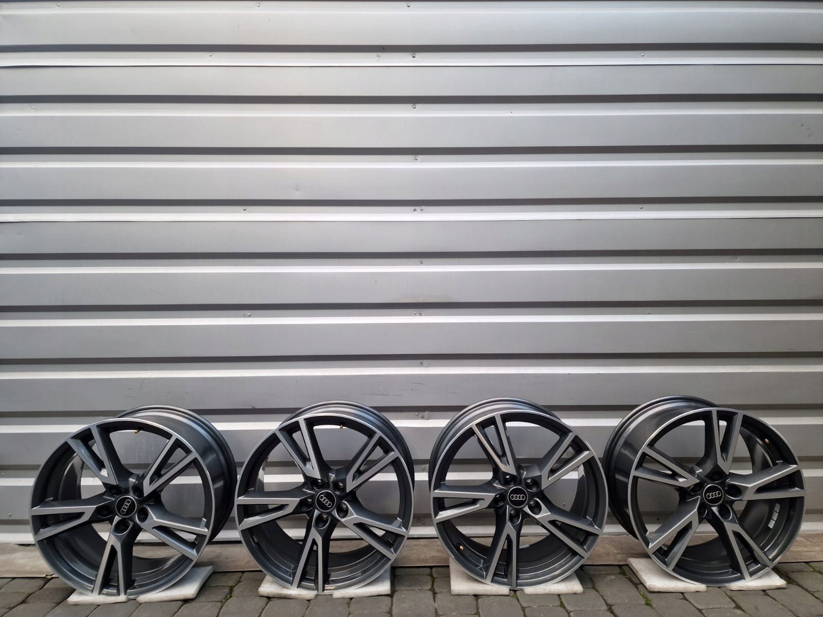 DEMO Felgi Audi 19 A4 A5 A6 A7 A8 Q3 Q5 TT