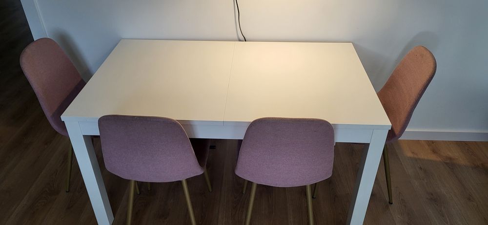 Stół Ikea Bjursta 140x80 rozkładany biały