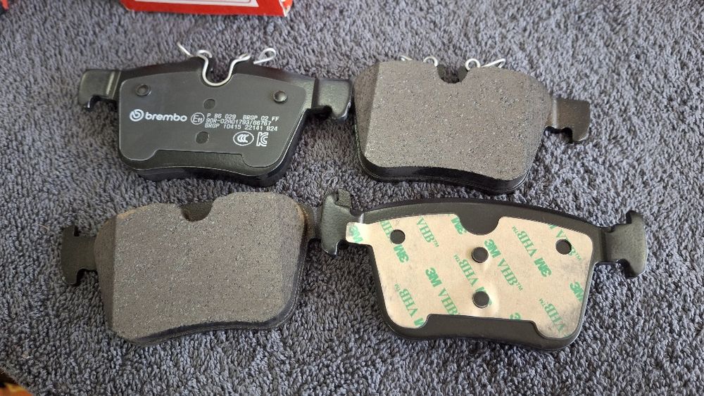 klocki hamulcowe tył brembo P 86 029 (035)