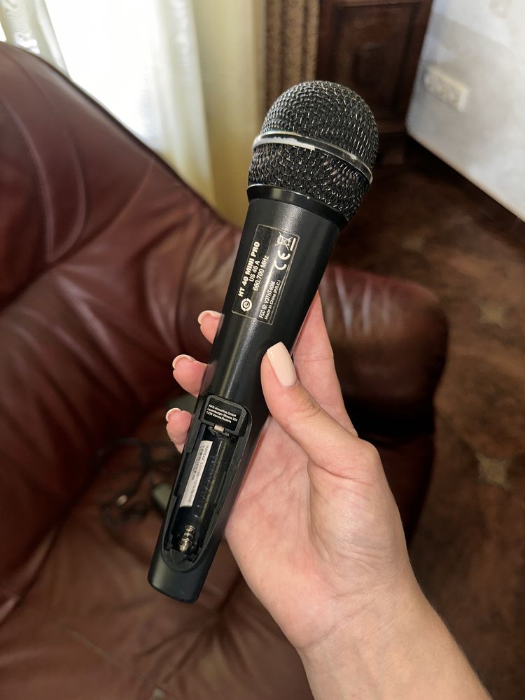 Продам Мікрофон AKG WMS40 mini vocal