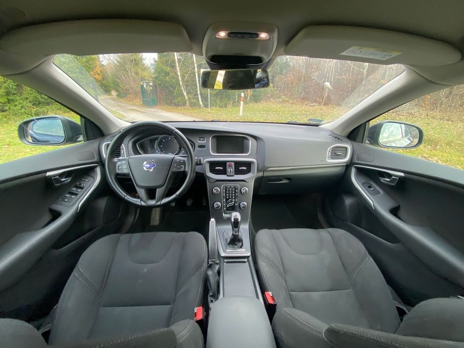 Volvo V40 Volvo V40  - D2 - 120 km