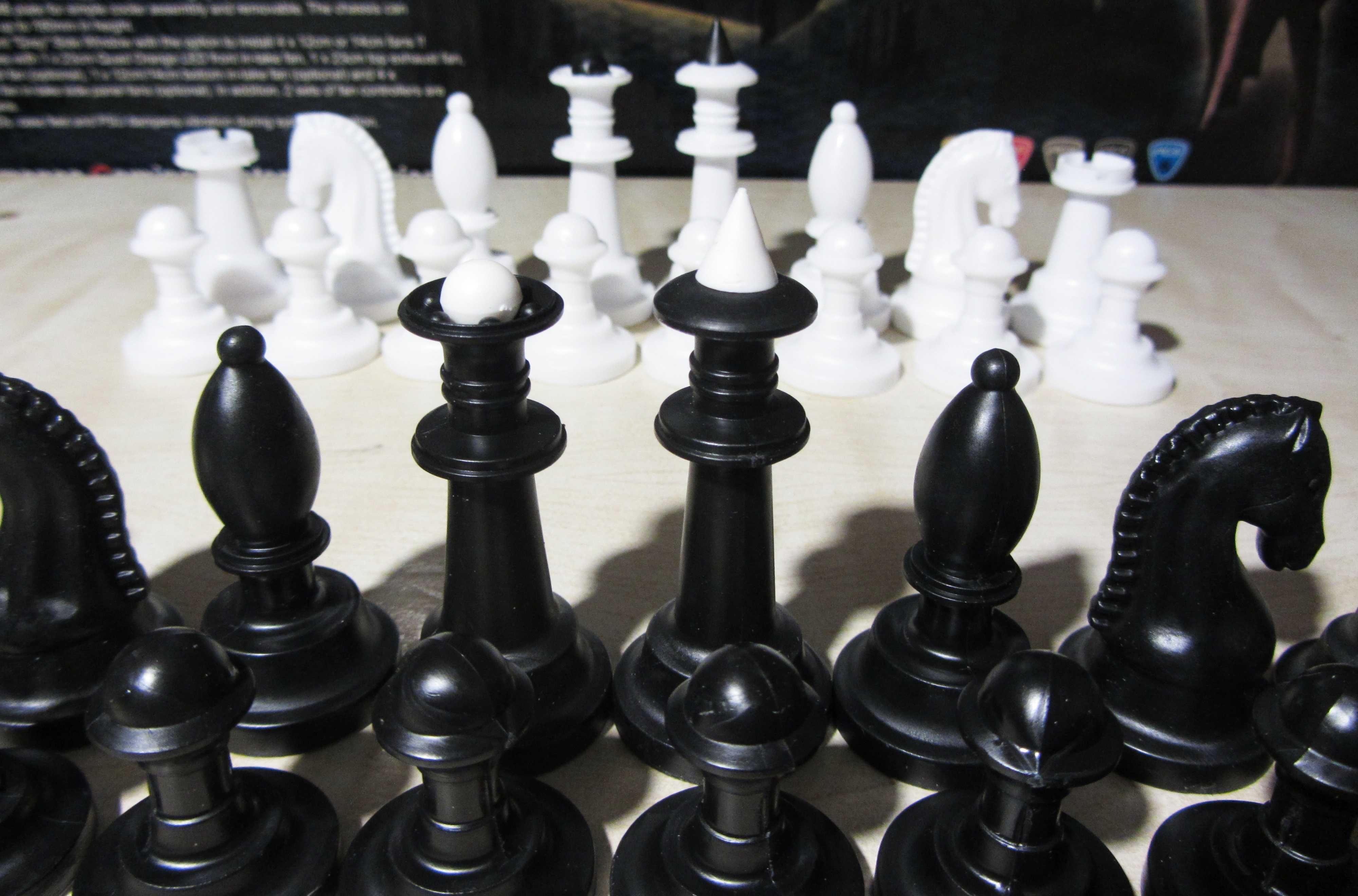 шахматы набор шахматных фигур, новый, отличный подарок