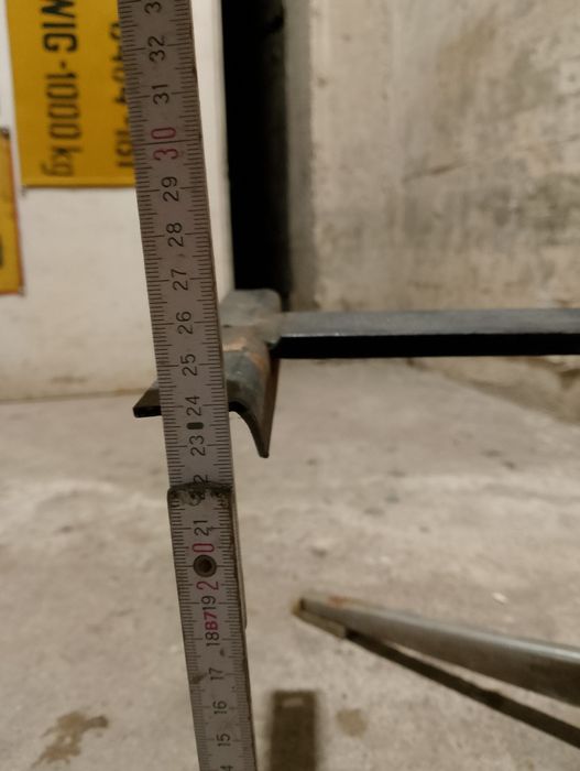 Noga obrotowa do fotela Prl