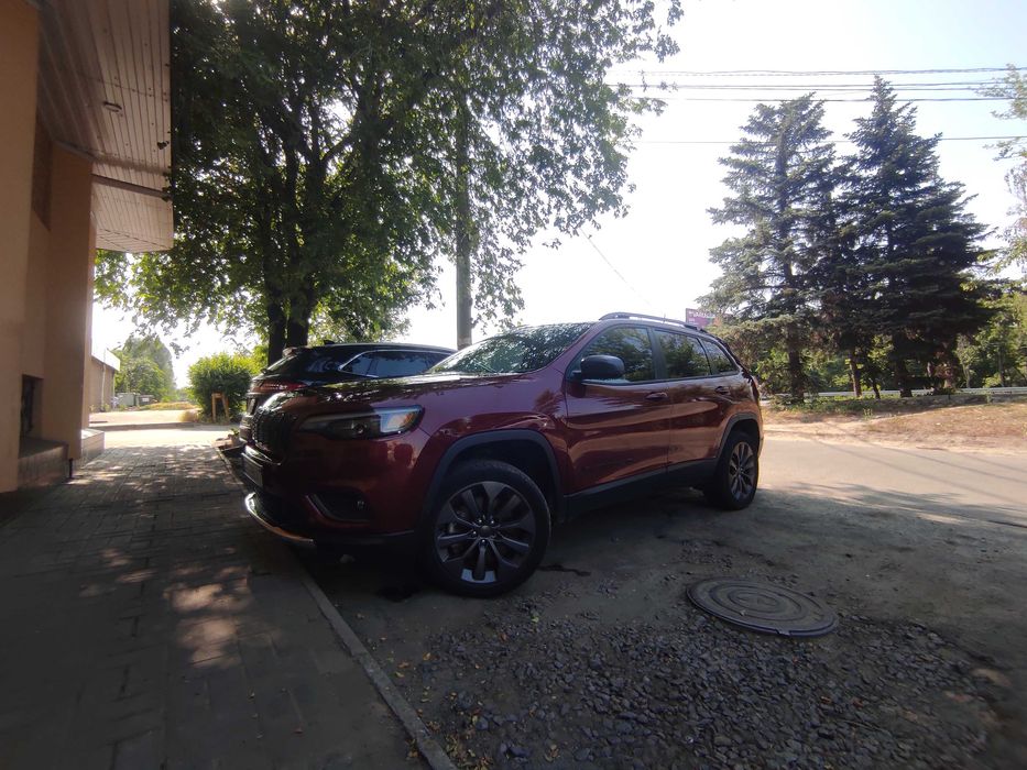 Jeep Cherokee 2021