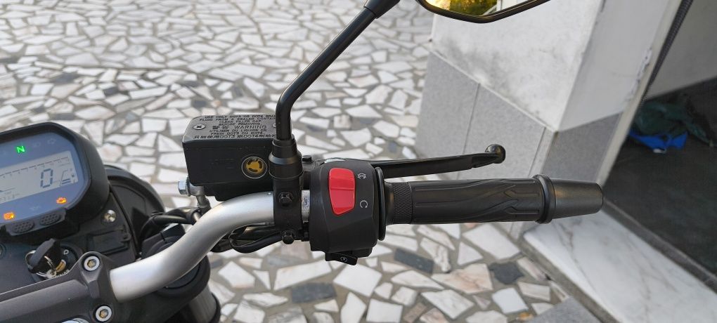 Voge 300 AC 2021