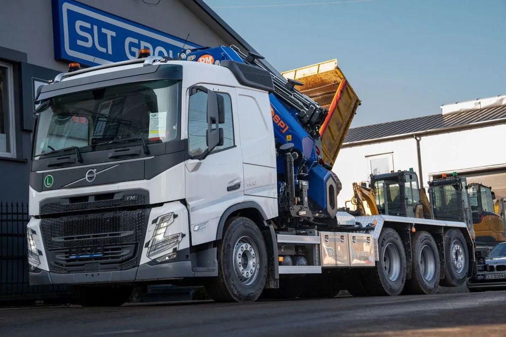 Volvo FM 500 8x4 T  VOLVO FM 500, 8x4, TRIDEM, HAKOWIEC Z HDS, PM 48.5, Od ręki