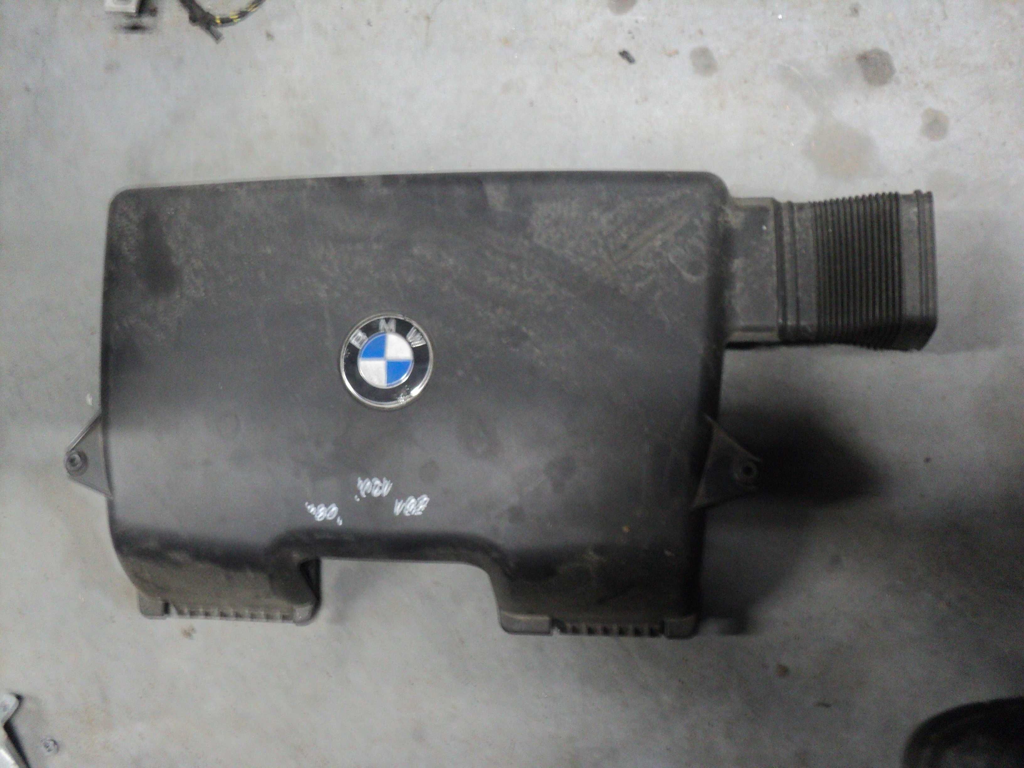 Wlot powietrza BMW E87 E81 116i 118i 120i