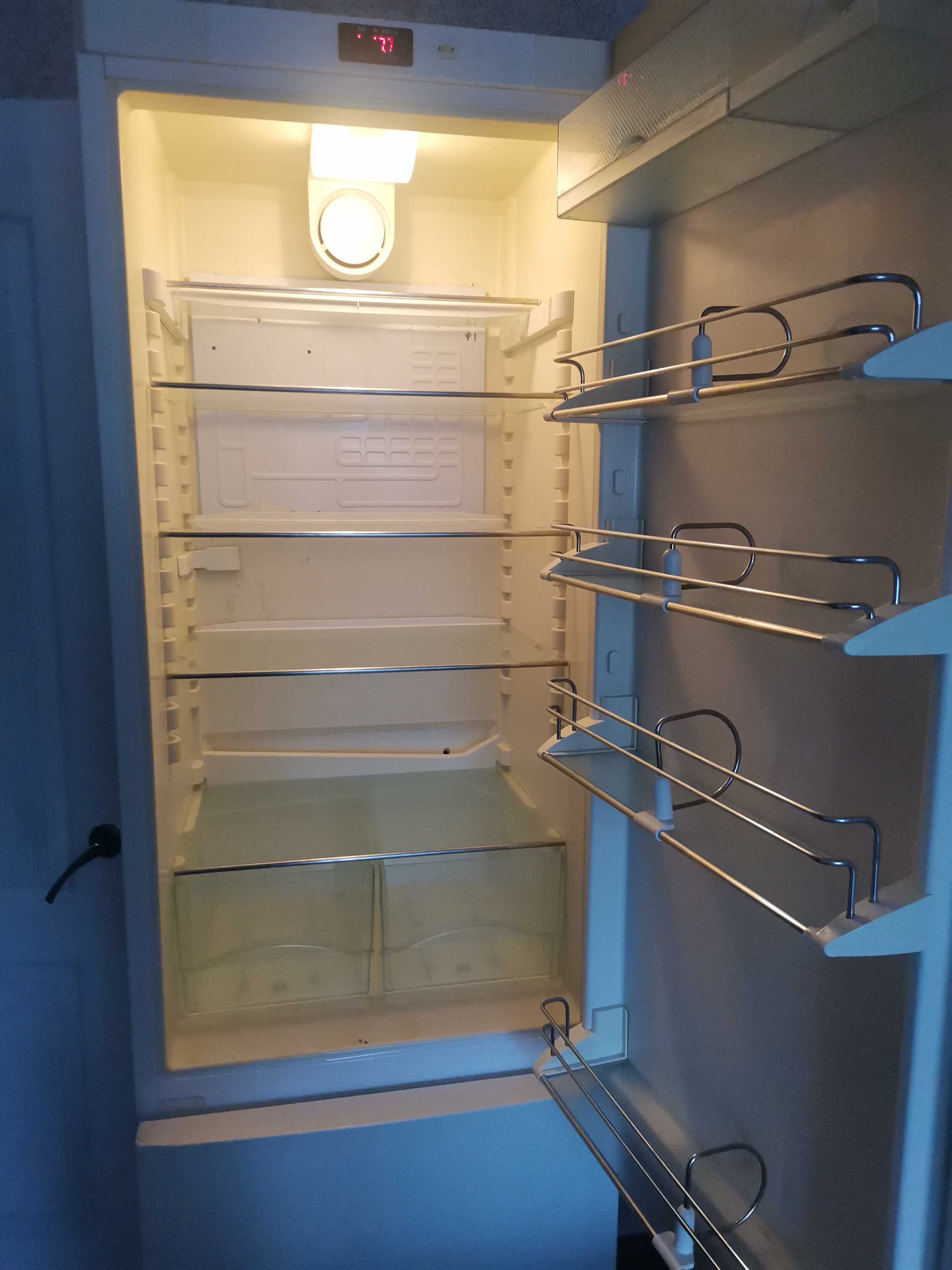 Холодильник Liebherr 4013