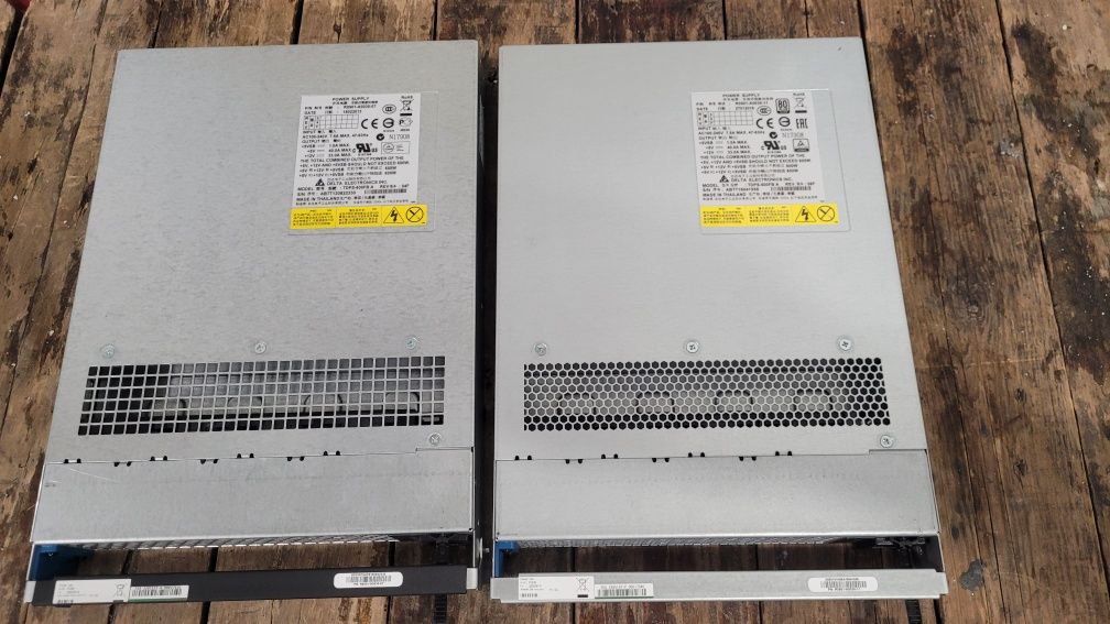Блок питания 600w. Delta Electronics