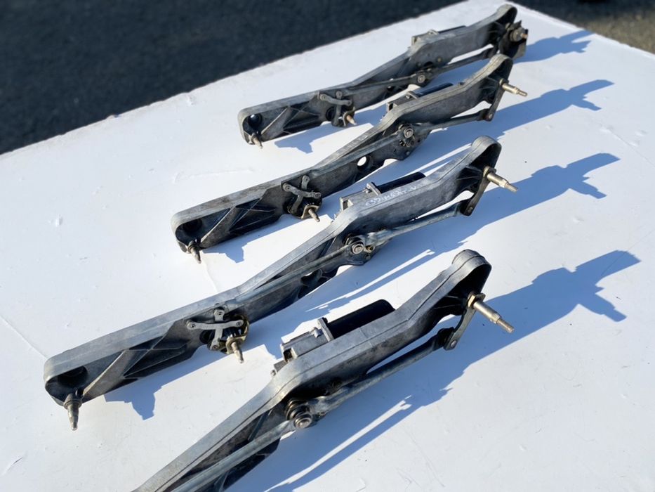 Трапеция Дворников BMW E39 Дорестайл Трапеція Двірників БМВ Е39 Шрот