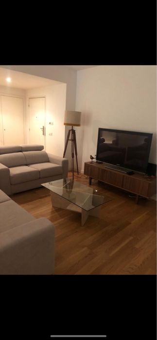 Mesa de Centro de vidro como nova