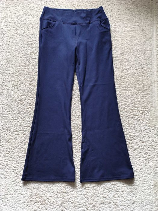 Nowe granatowe spodnie jakby dresowe L