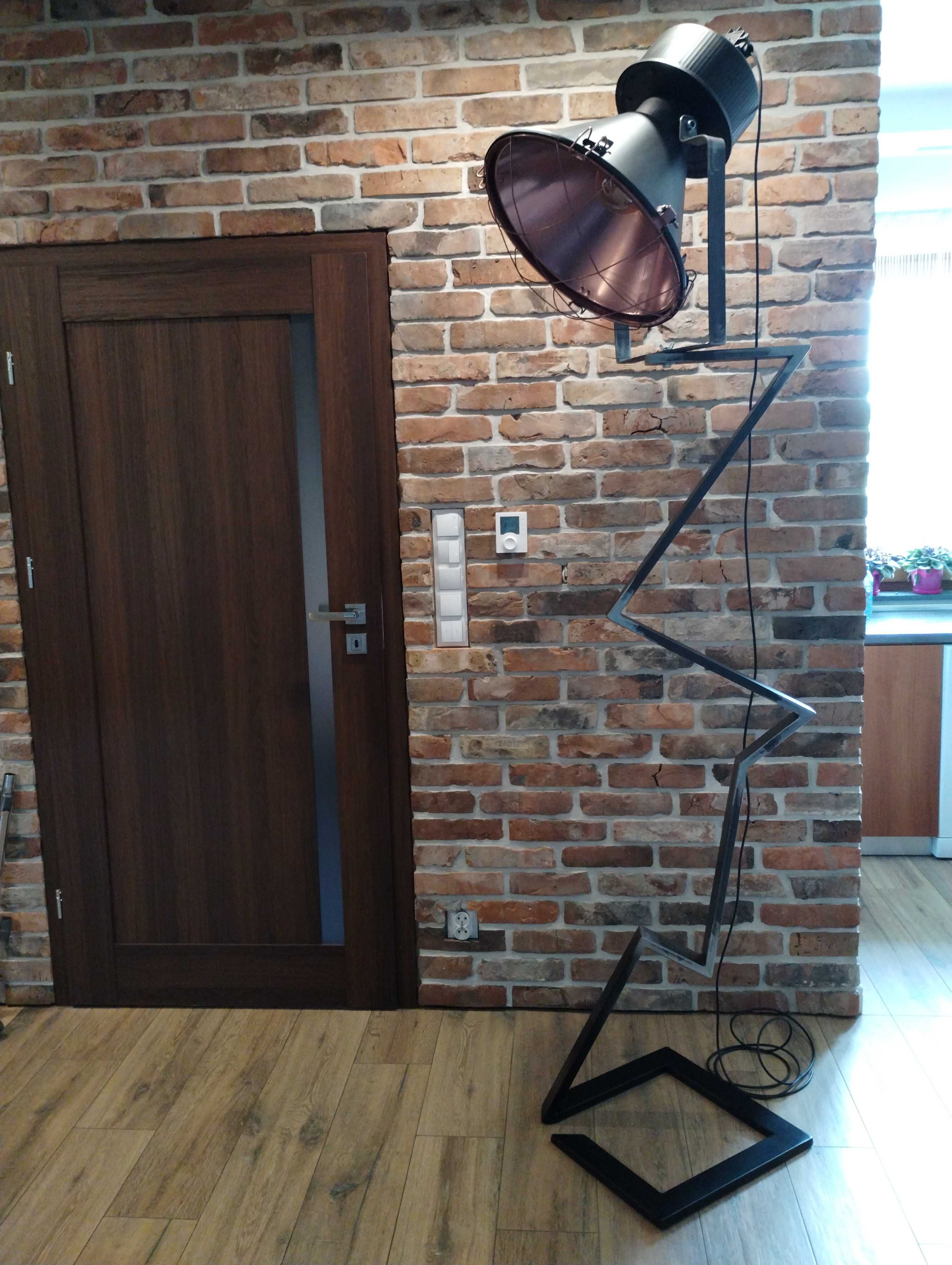 Lampa stojąca  Loft-industrial