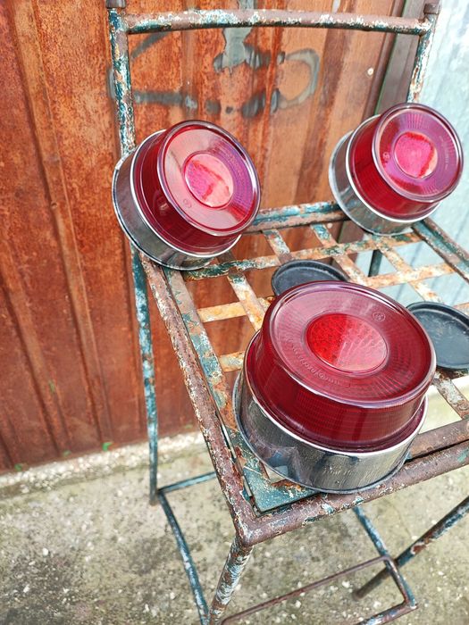 Ford Taunus 17M (P3) Sedan e Coupé Farolim