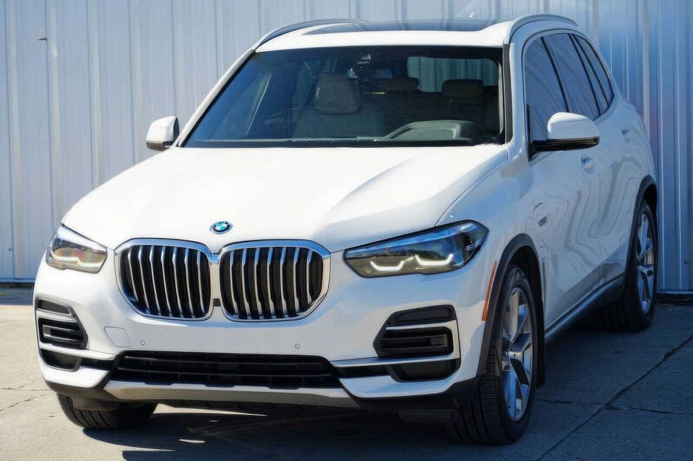 BMW X5 xDrive45e      2022