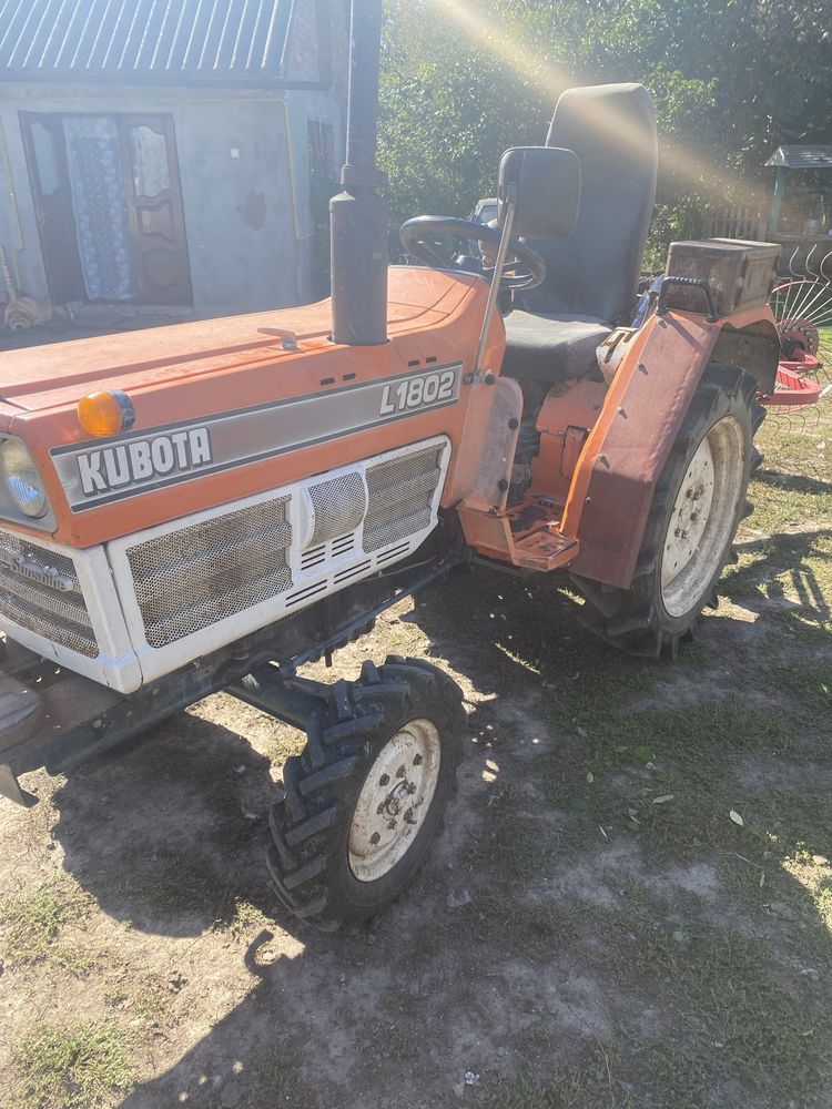 Продам трактор Kubota L1802