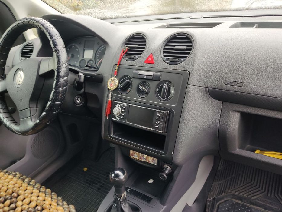 Фольксваген Кадди 2 л