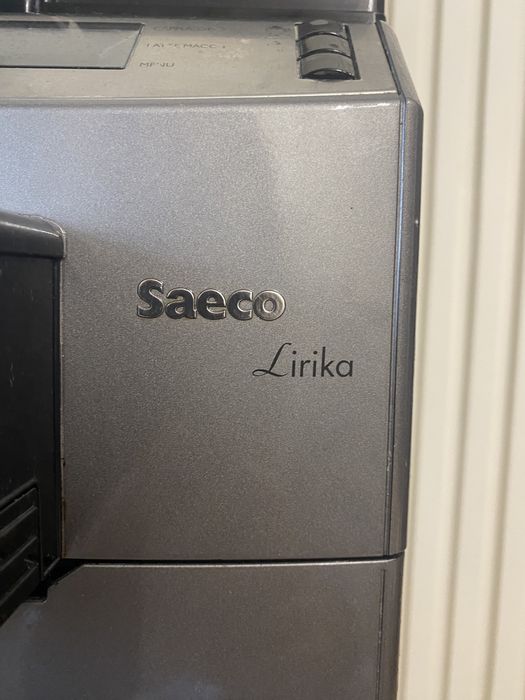 Кавомашина кофемашина Saeco Lirika
