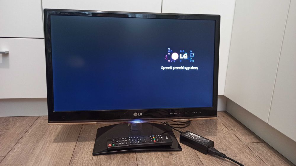 Monitor LG M2450D-PZ 24 cale