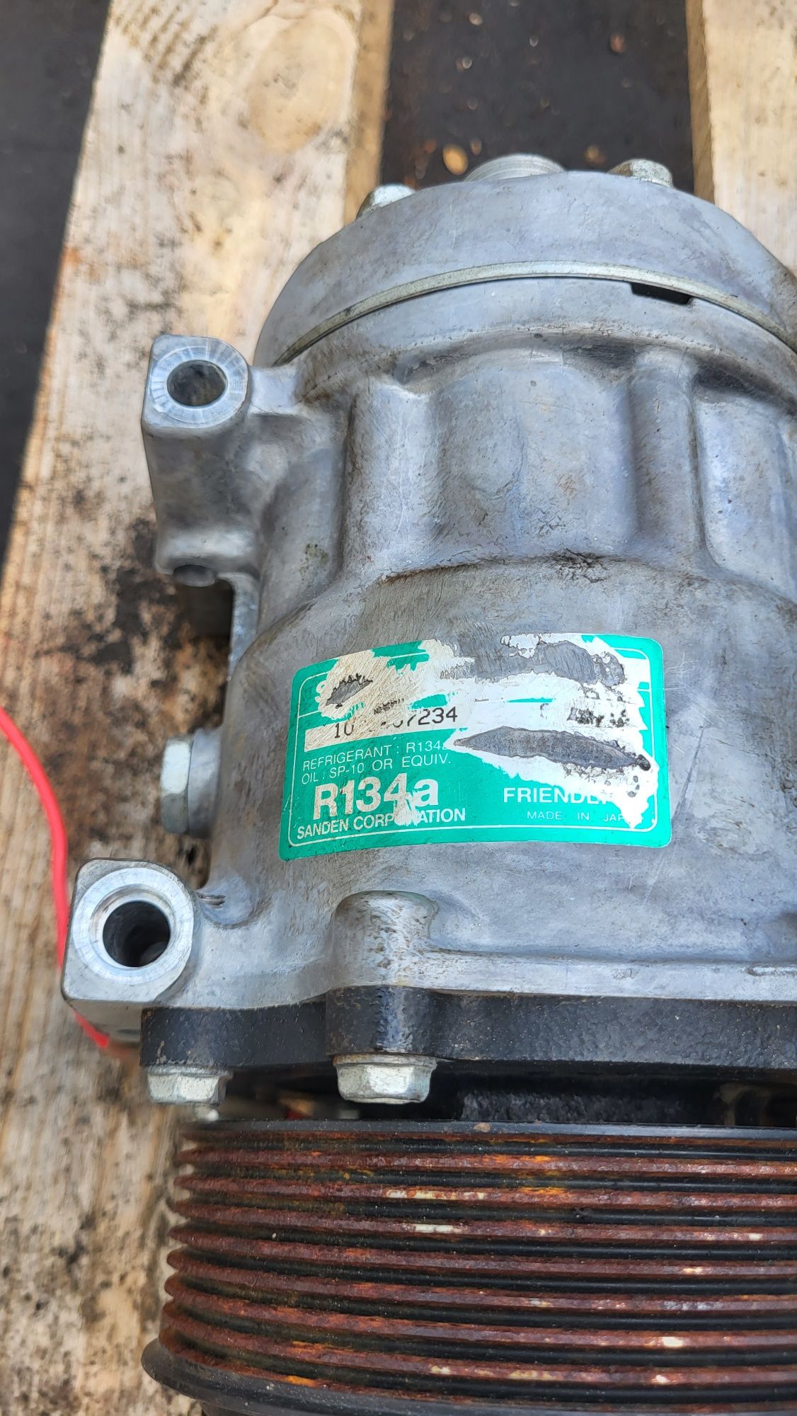 Sprężarka klimatyzacji R134a