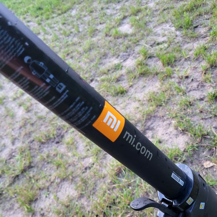 Hulajnoga elektryczna xiaomi mi electric scooter essential