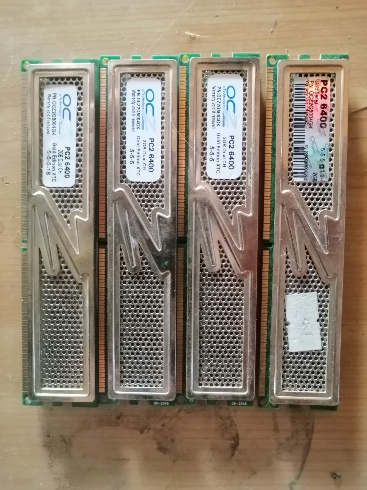 Игровая оперативная память OCZ Gold DDR2 8Gb KIT of 2Gb 800MHz