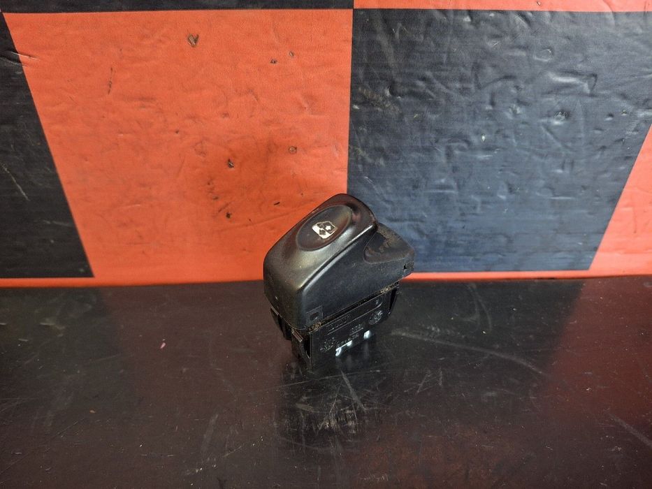 Interruptor De Vidros Frente Esquerdo Renault Kangoo (Kc0/1_)