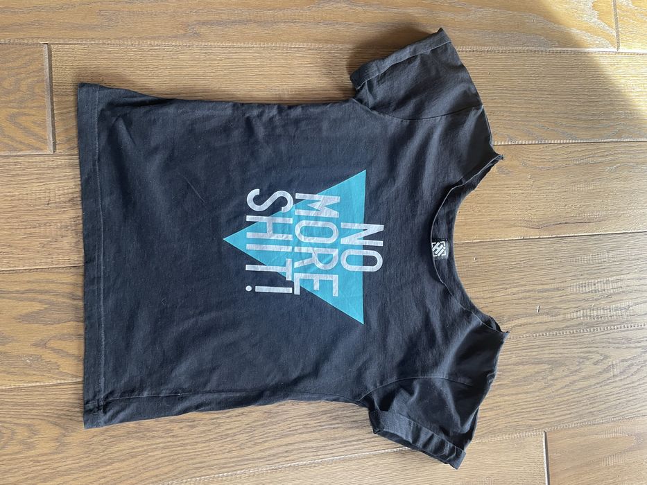 Bluzka/T-shirt damski z napisem - kolor czarny