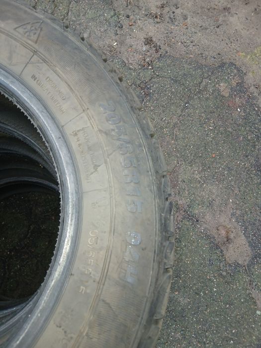 Продам комплект резина