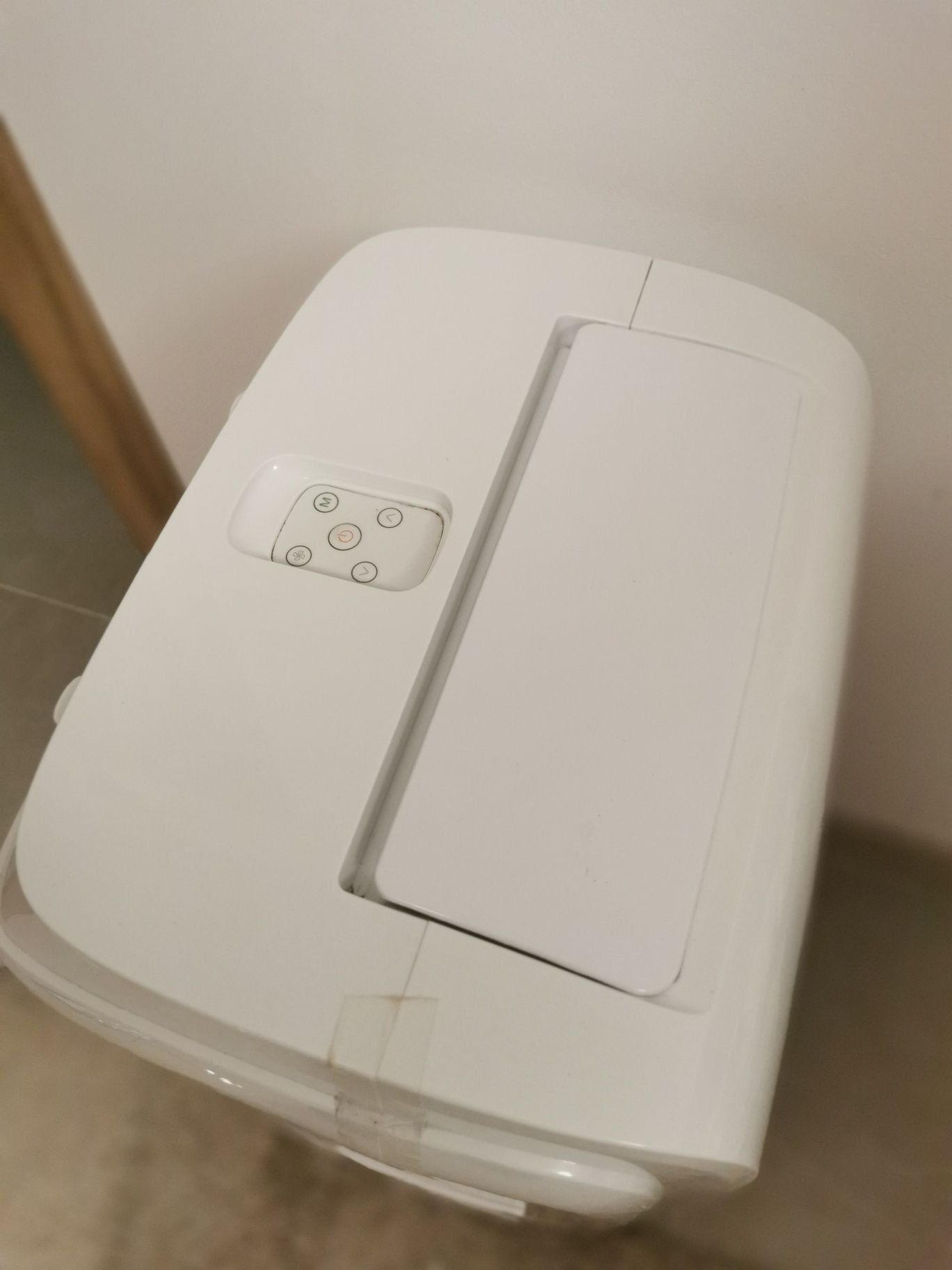 Przenośny klimatyzator Warmtec Senja KP32W –stan bardzo dobry + GRATIS