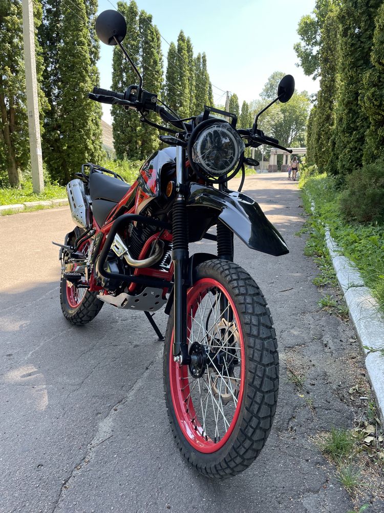 Доставка Бзкоштовна SPARK SP250D-3 TRAKER