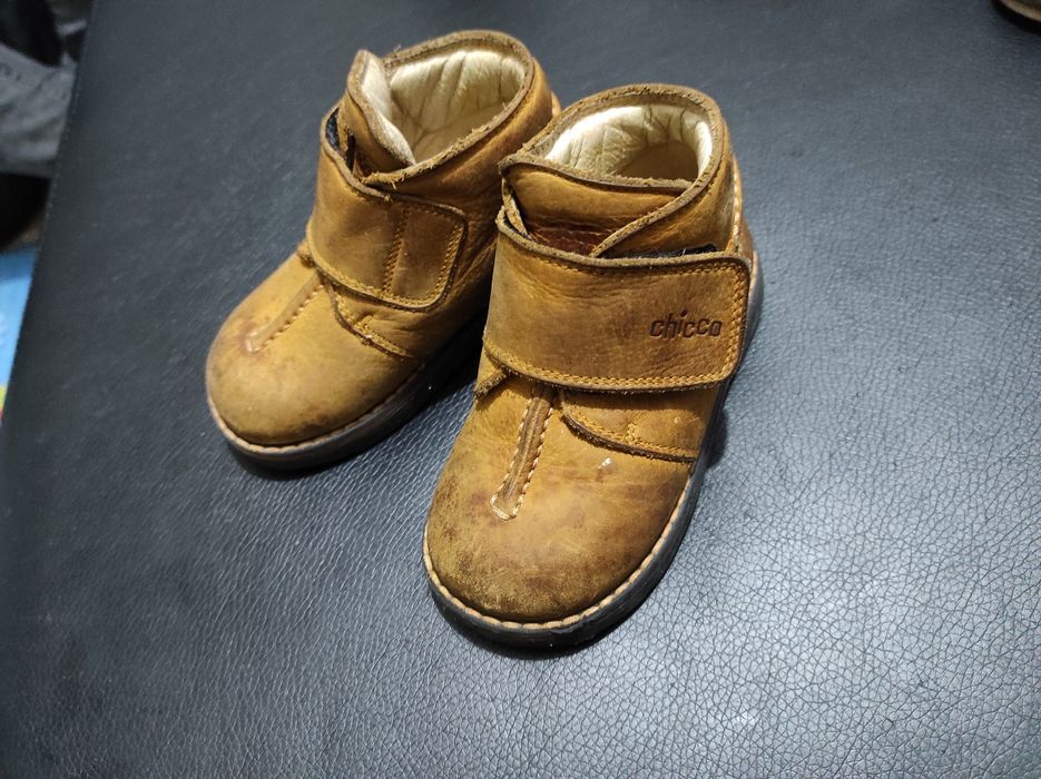 Carneiras TAM 21 e botas 21