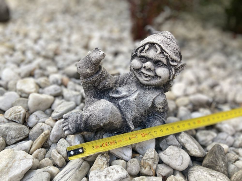 Gnom. Figurka betonowa. Figurka ogrodowa.