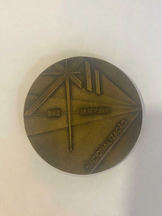 Medalhas comemorativas em brinze da EDP