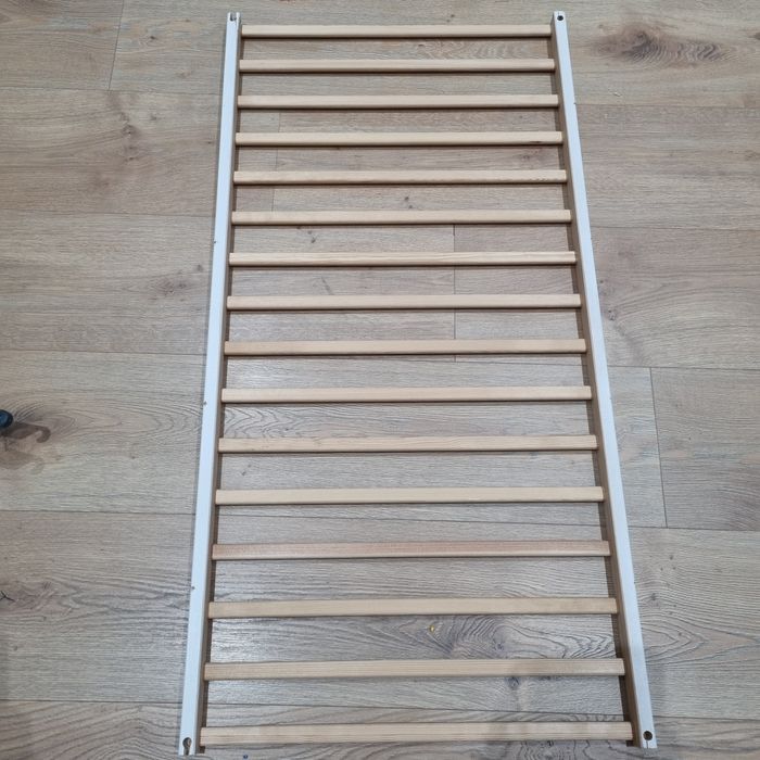 Łóżeczko Iwo Klupś 60x120cm z szufladą